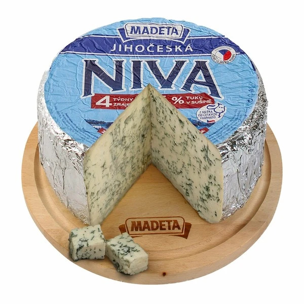 NIVA KÉKPENÉSZES SAJT 45%