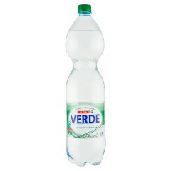 SPAR Verde szén-dioxiddal enyhén dúsított természetes ásványvíz 1,5 l